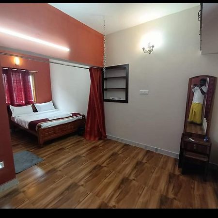Kurinji Illam Hotel Кодайканал Екстериор снимка