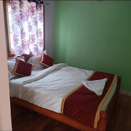 Kurinji Illam Hotel Кодайканал Екстериор снимка